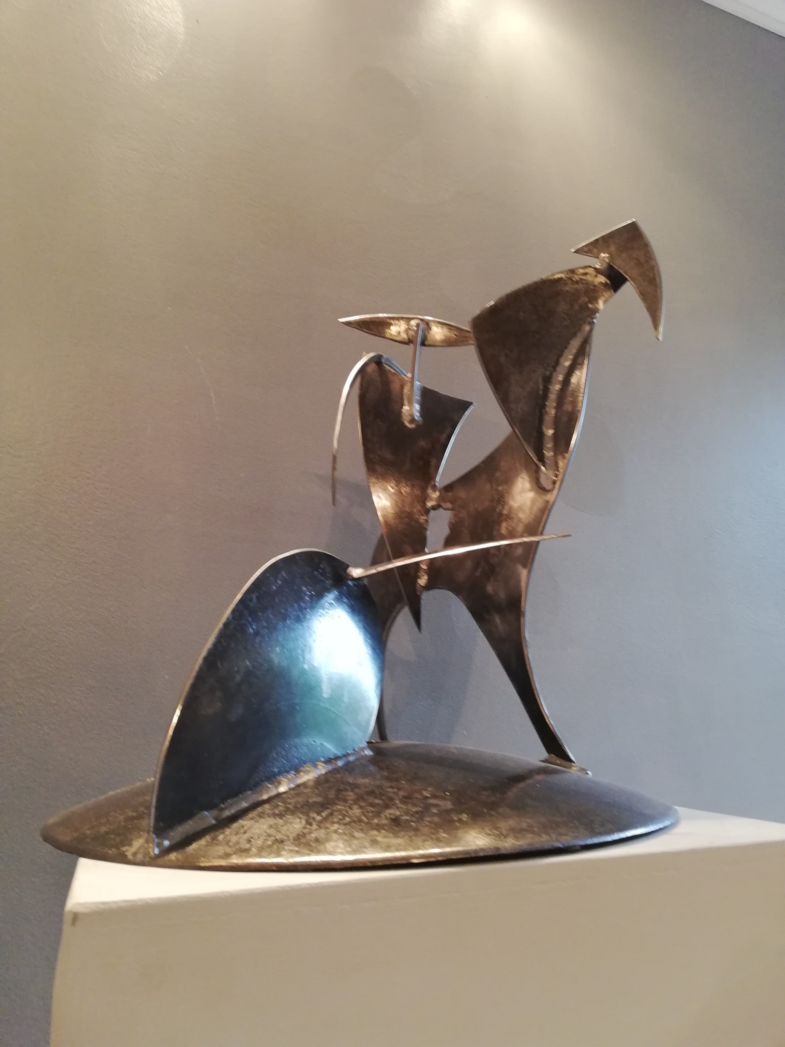 Escultor Santiago Perez