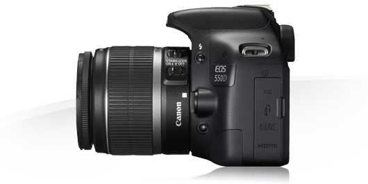 camara-fotografica-canon-eos-550d-lateral