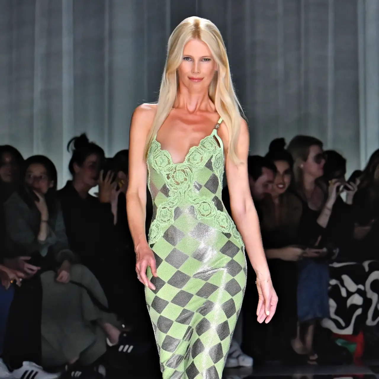 cuerpos esculturales claudia schiffer